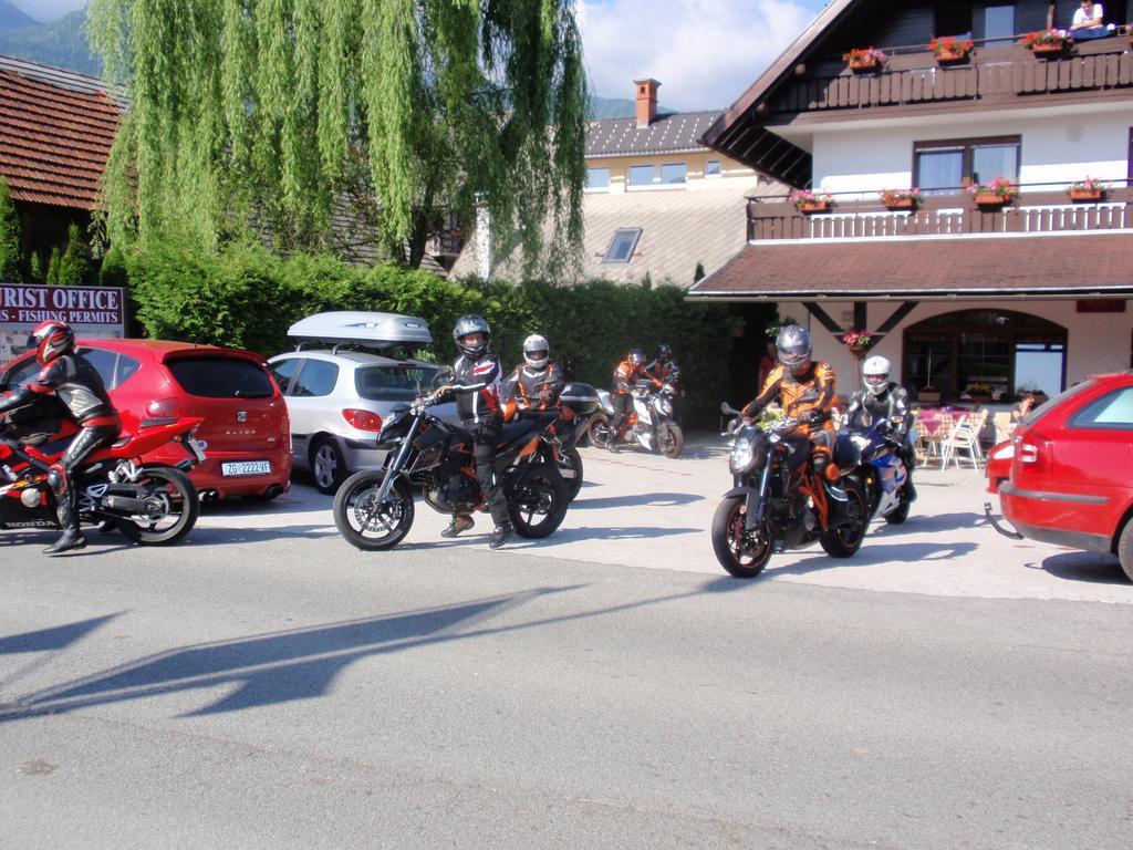 Penzion Vila Bistrica Bohinjska Bistrica Exterior foto