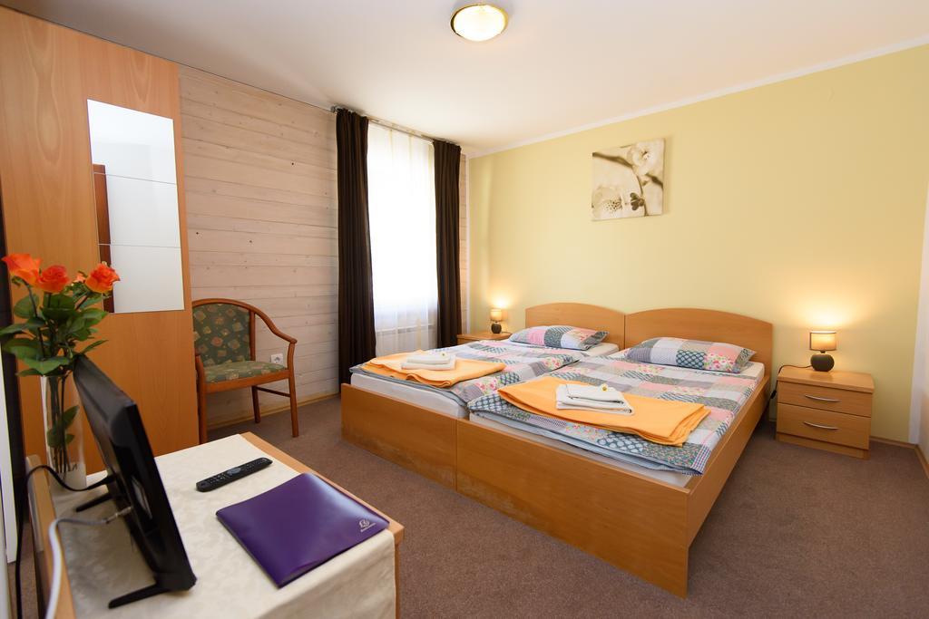 Penzion Vila Bistrica Bohinjska Bistrica Exterior foto