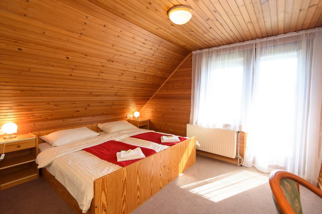 Penzion Vila Bistrica Bohinjska Bistrica Exterior foto