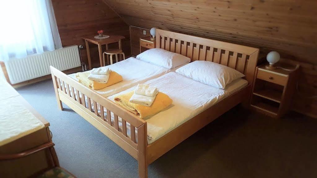 Penzion Vila Bistrica Bohinjska Bistrica Exterior foto
